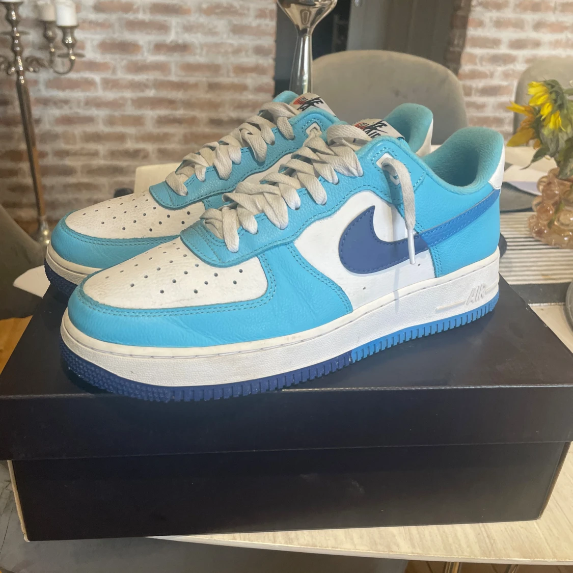 Nike Air Force 1 '07 LV8 blå/vit - 2