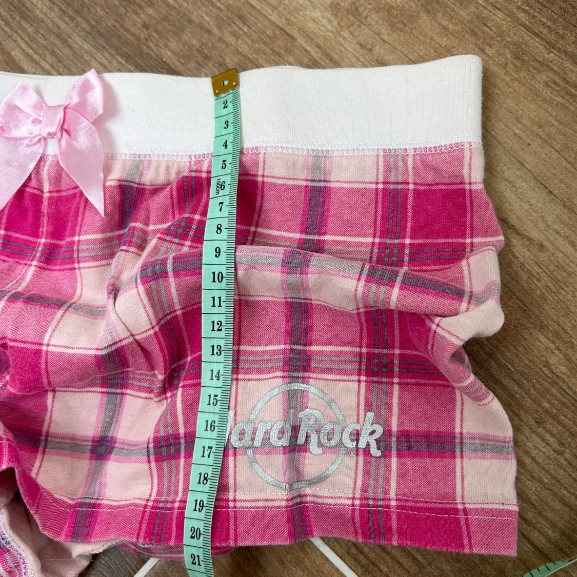 Hard rock lågmidjade shorts  - 3