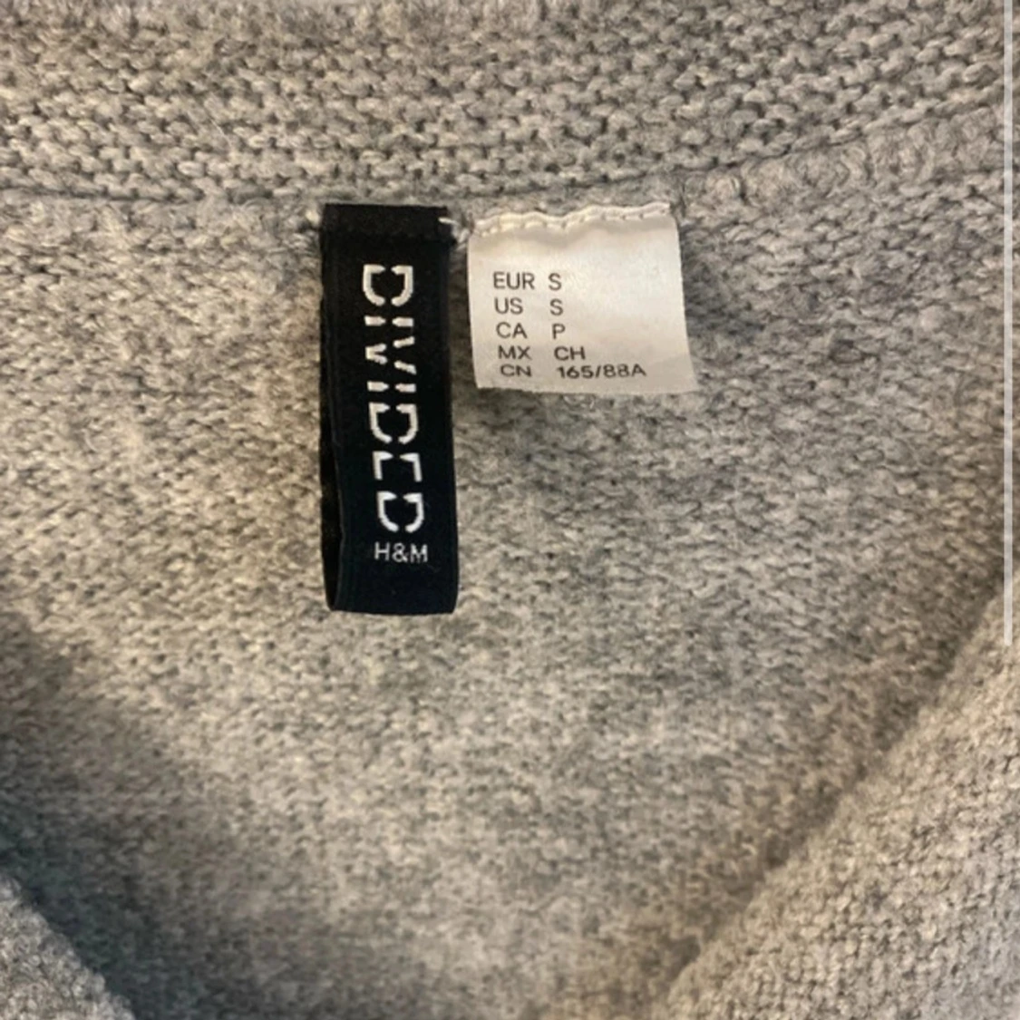 Grå kofta från H&M  - 91