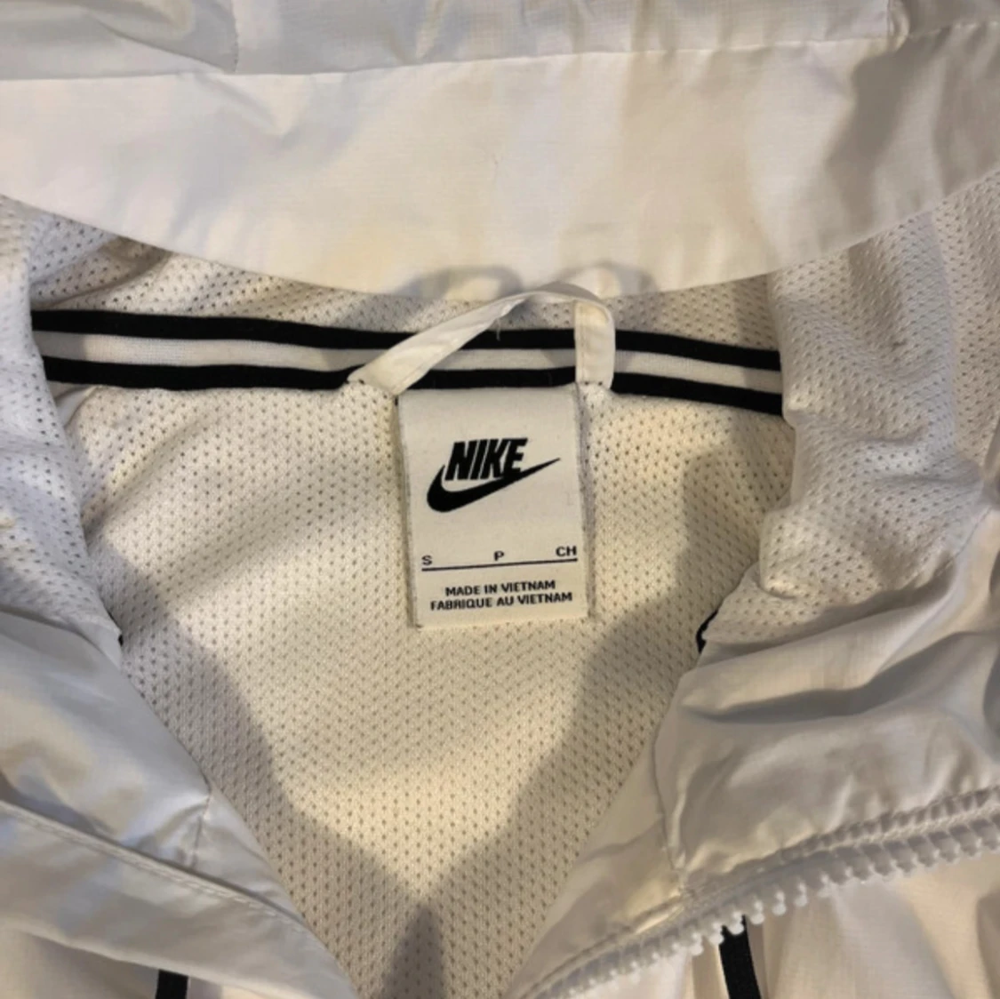 Nike vindjacka vit och grå S - 1