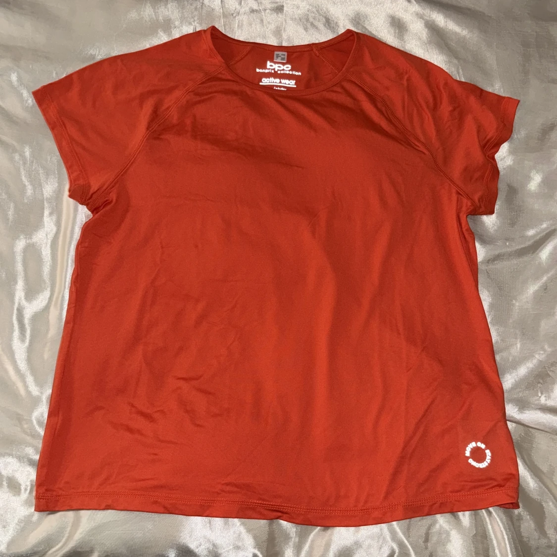 orange sport t shirt 