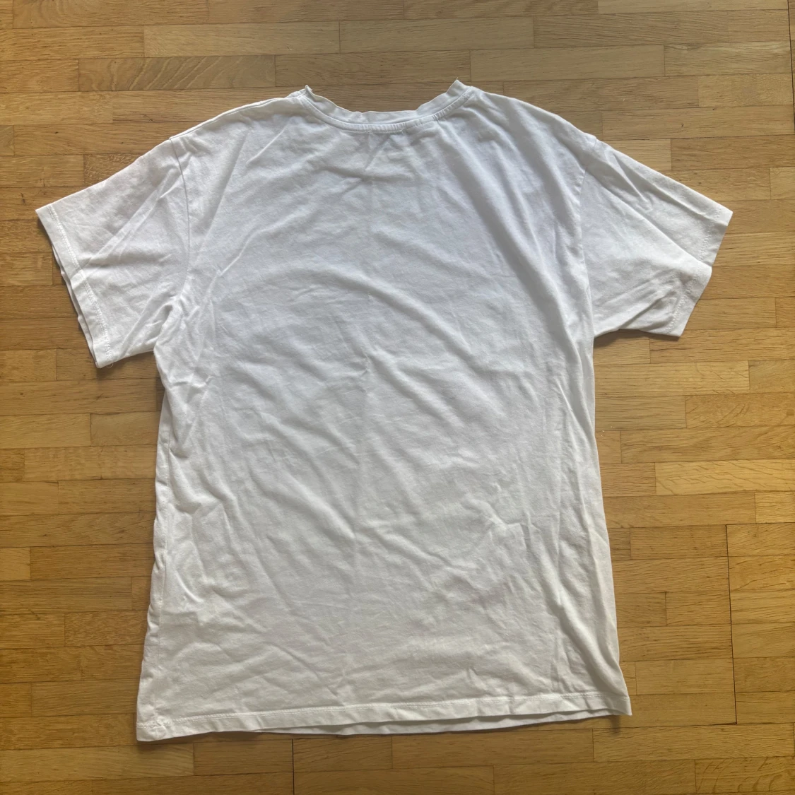 Hello Kitty x Kuromi t-shirt från New Yorker - 1