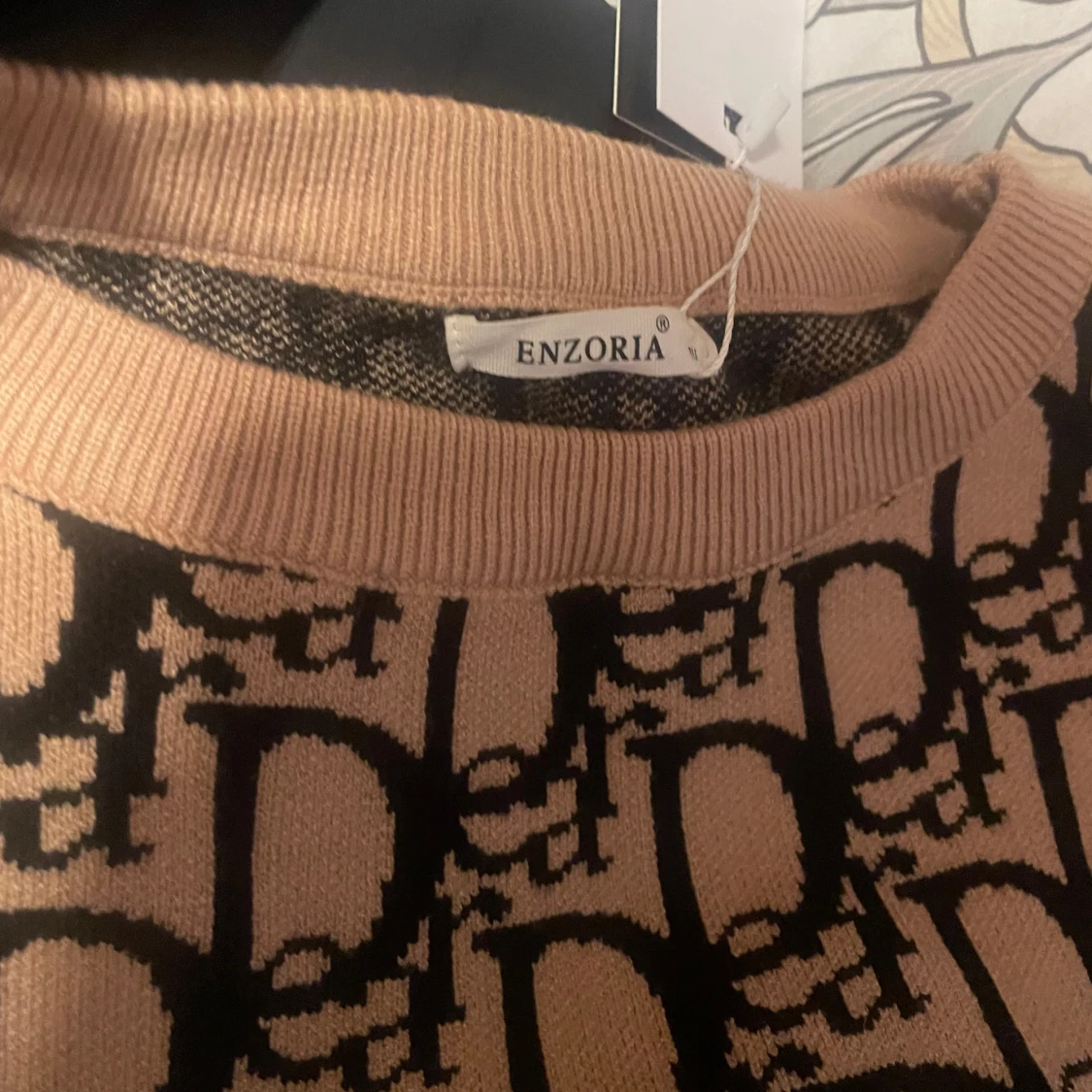 Beige och svart stickad tröja Enzoria - 1