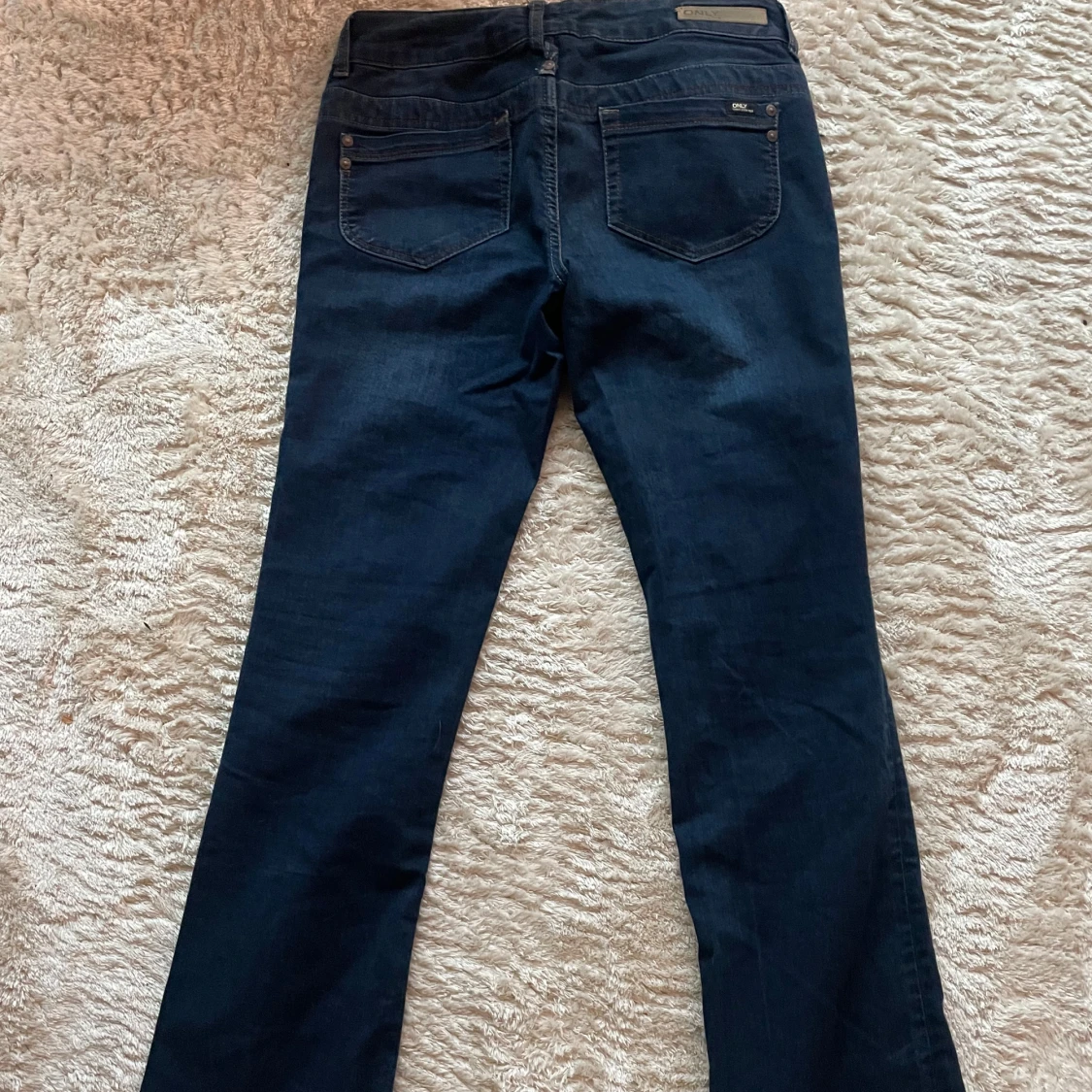 Mörkblå bootcut jeans från ONLY - 3