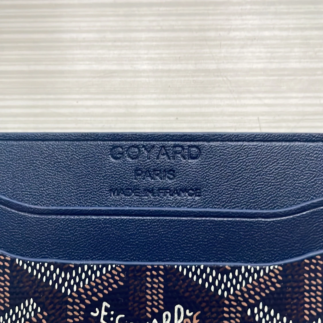 Mönstrad blå korthållare  - 2