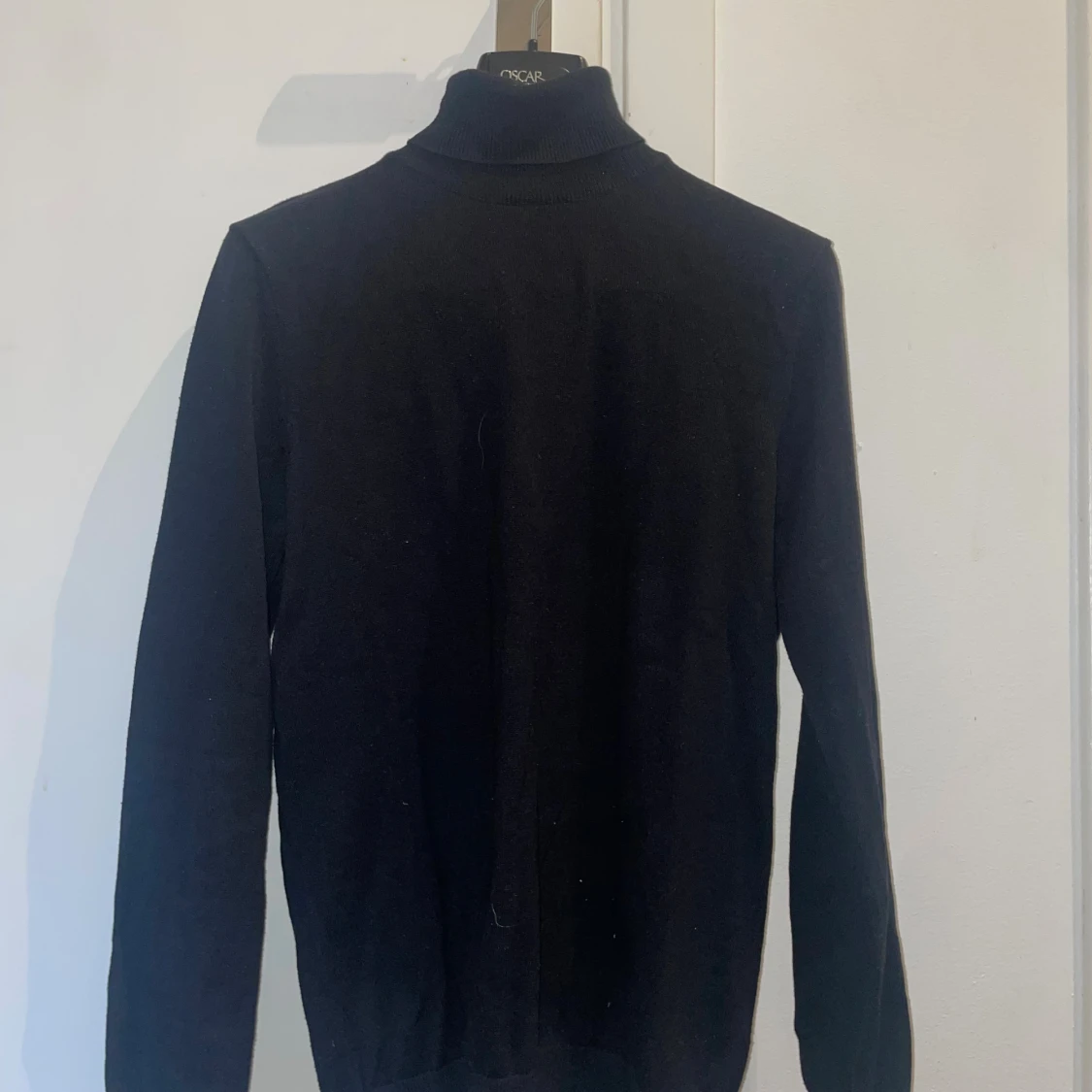 Svart polotröja i mjuk bomull - 1