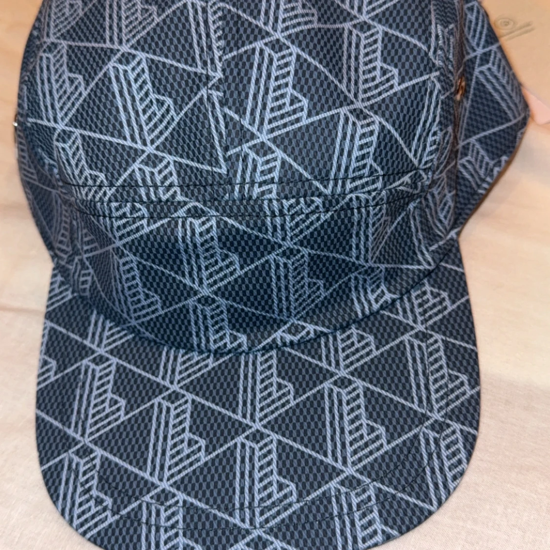 Blå mönstrad keps från Lacoste - 1