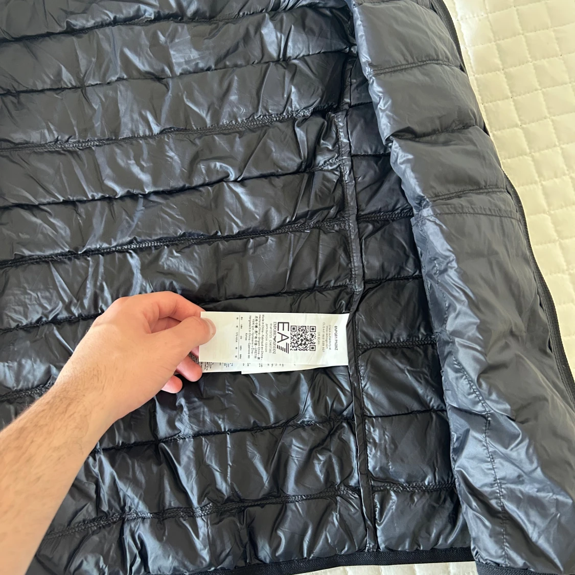 Svart dunväst från Emporio Armani EA7 - 2