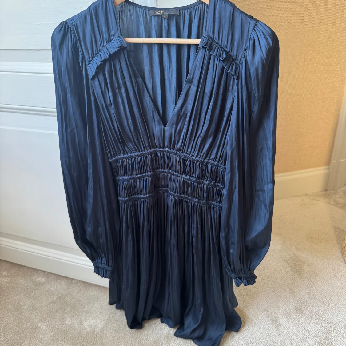Mörkblå kortklänning från Maje - 2