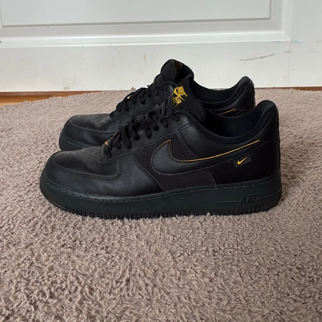 Air force 1 black university gold - 1