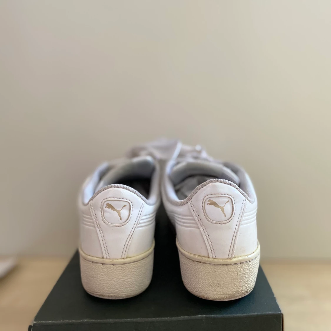 Glansiga puma skor - 91