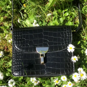 Väska NA-KD - I fint skick! 💛 