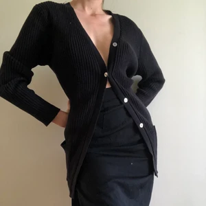 Kofta - Svart längre kofta