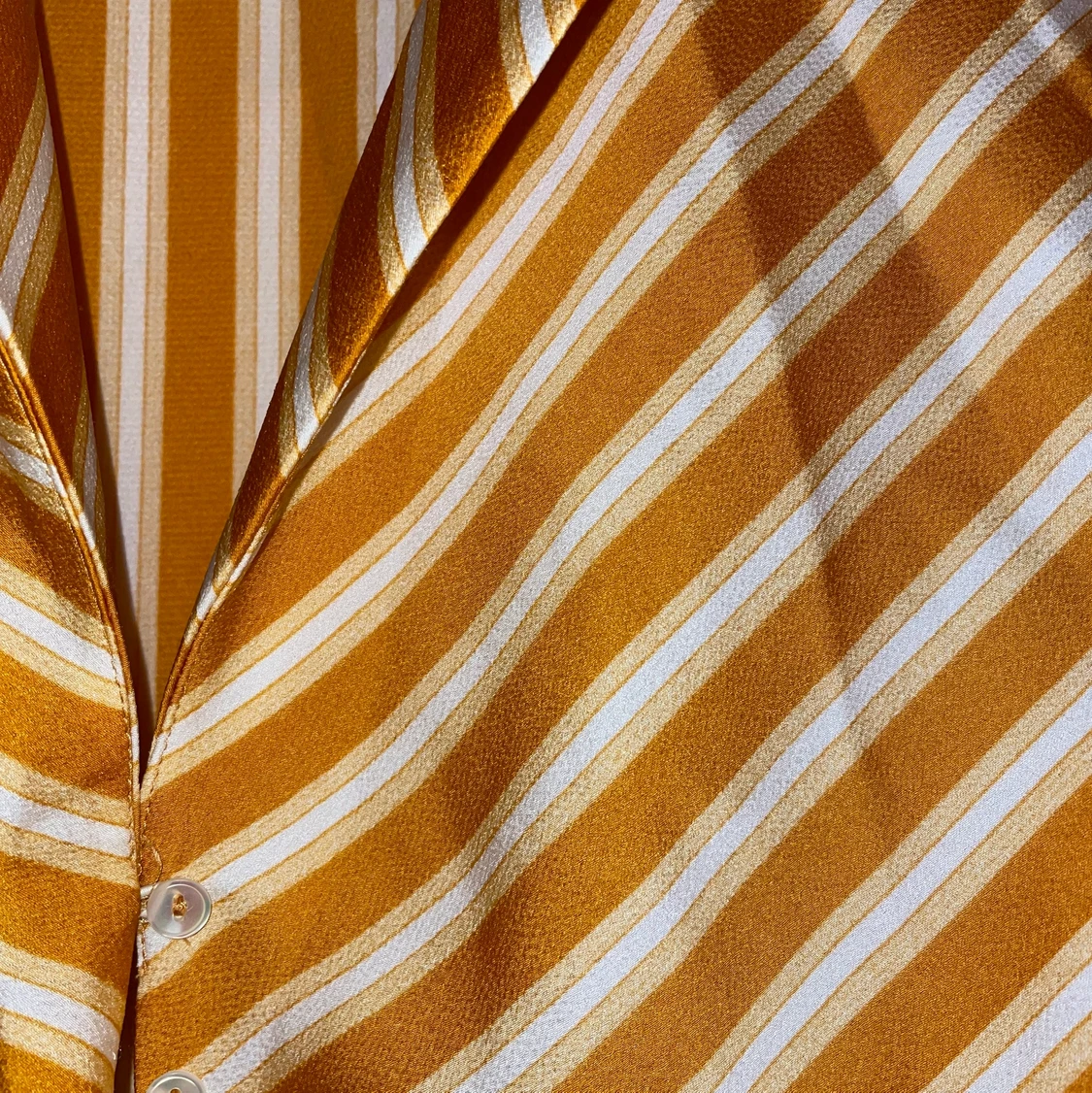 Satinskjorta från Mango - 90