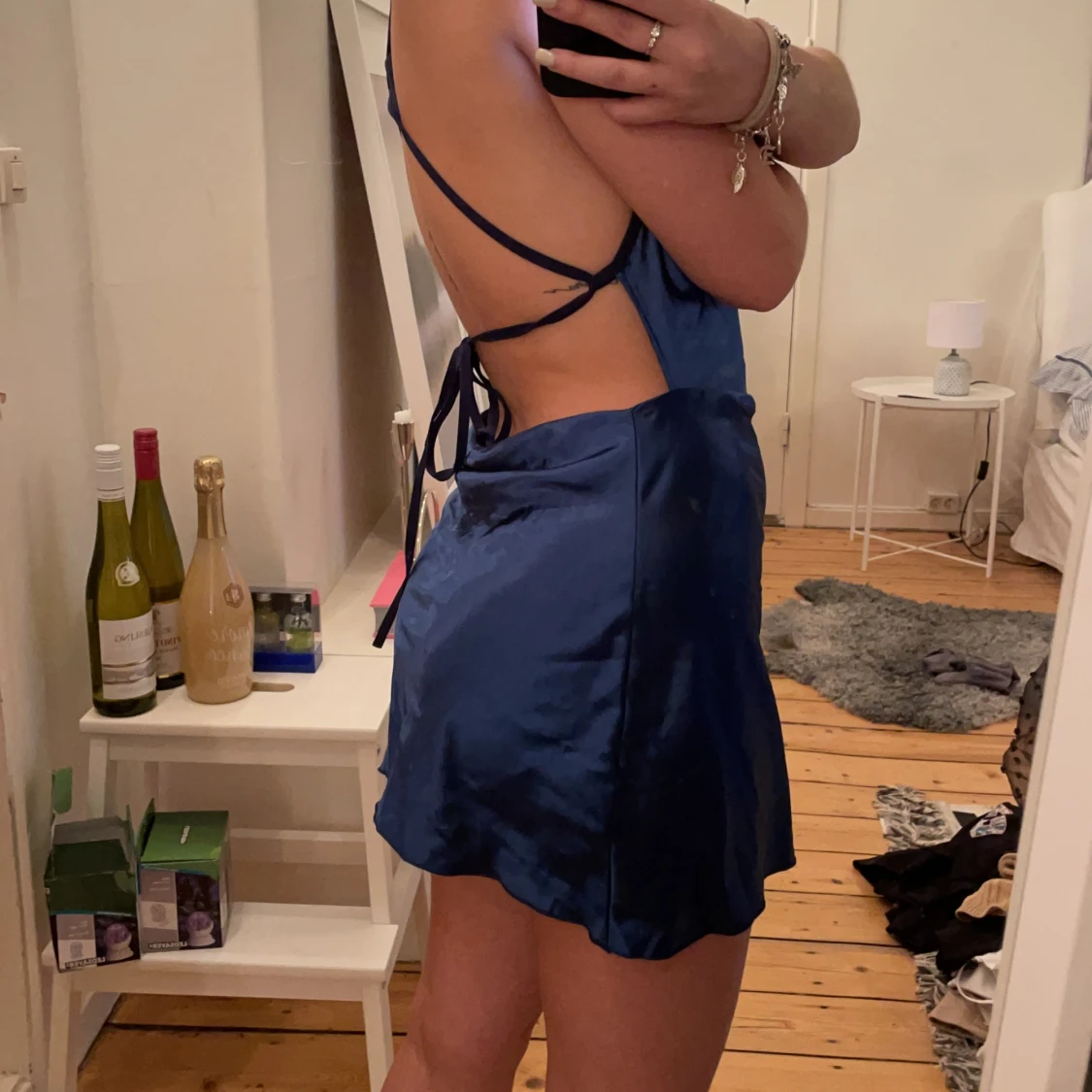 Satin klänning - 90