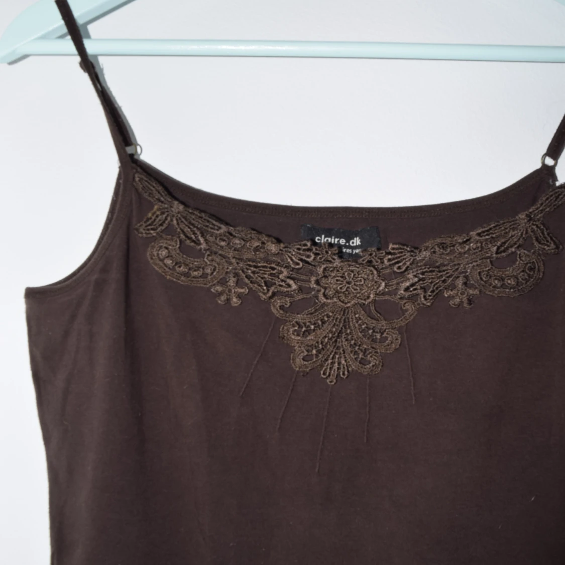 Brunt linne i storlek 40