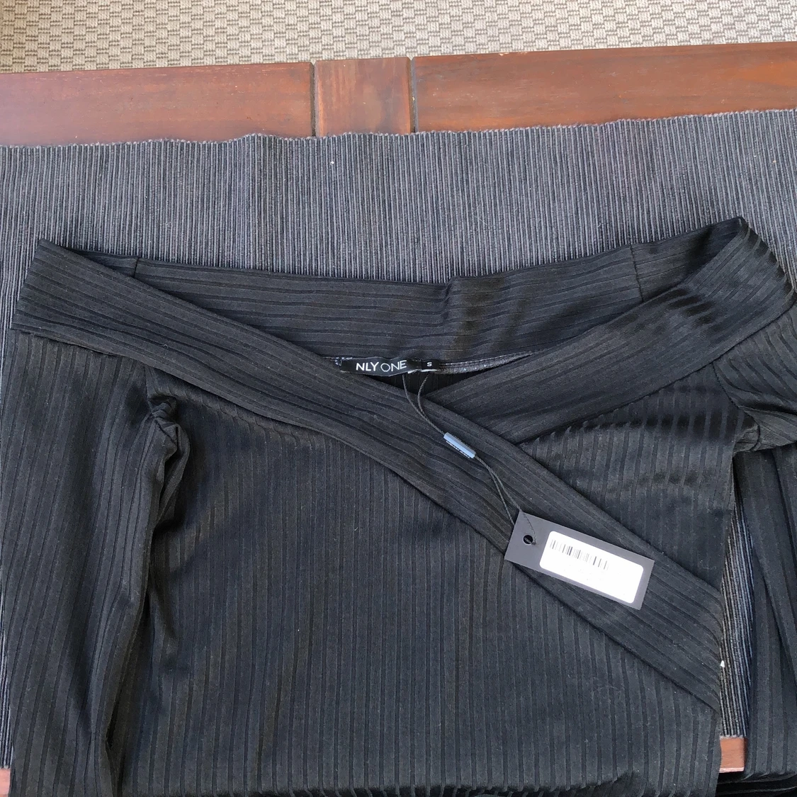 Off shoulder topp - 90