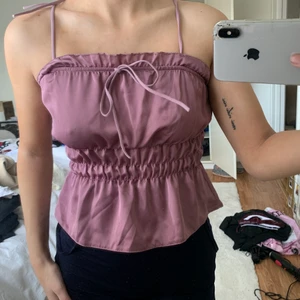 Topp strl xs - Inte min stil