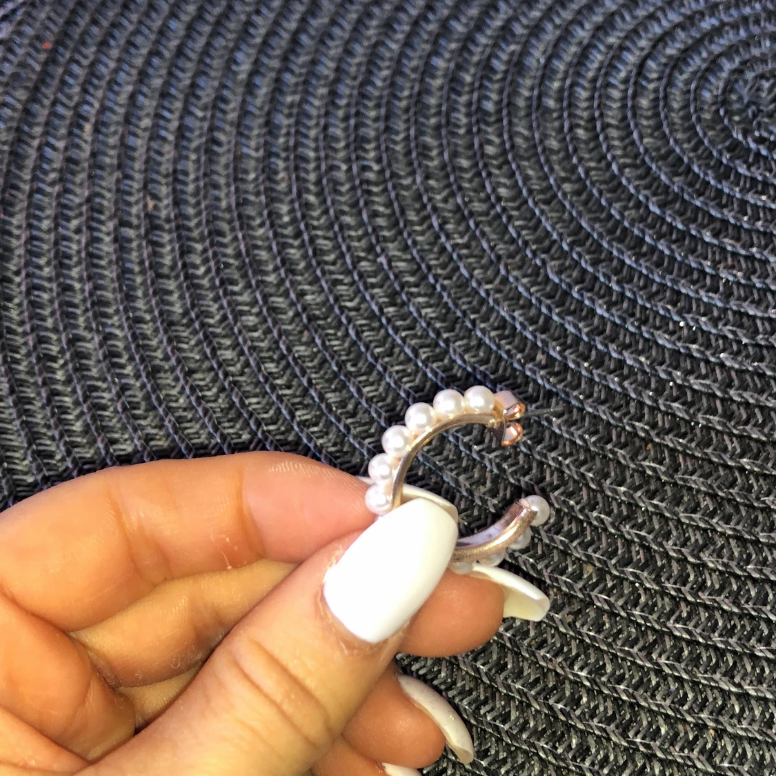 Guldiga pärlörhängen  - 91