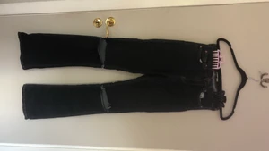 Mörkblå jeans - Mörkblå jeans, bootcut från gina 