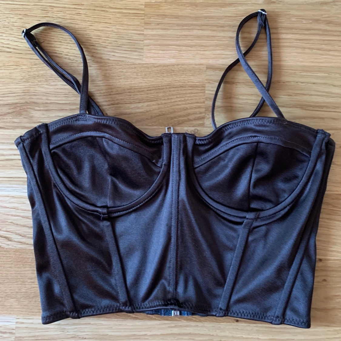 Brun korsett partytopp från hm!🕺🏼 - 91