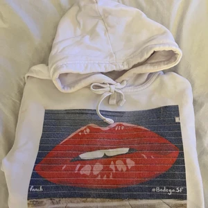 The cool elephant hoodie  - Tröjan sitter lagom oversizat