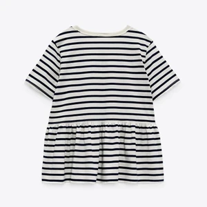 Zara tröja  - Denna slutsålda zara tröja som är väldigt populär. Nyskick. Skicka för fler bilder. Priset kan diskuteras 