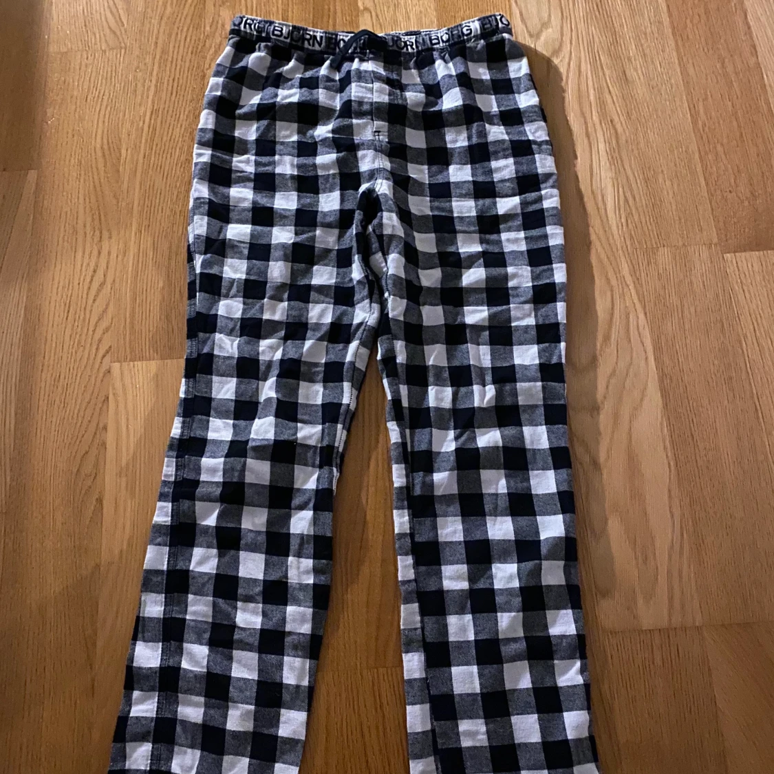 Rutiga pyjamasbyxor  - 90