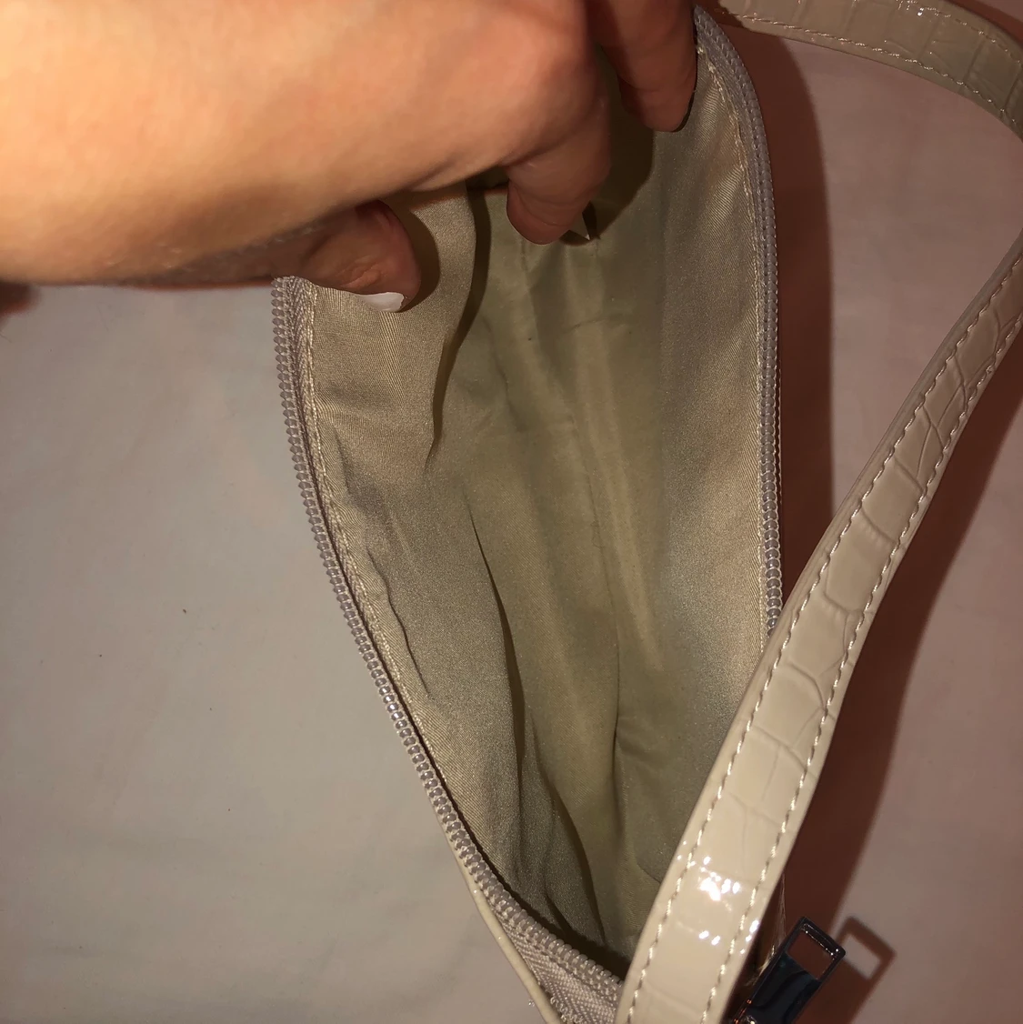 Beige handväska - 90