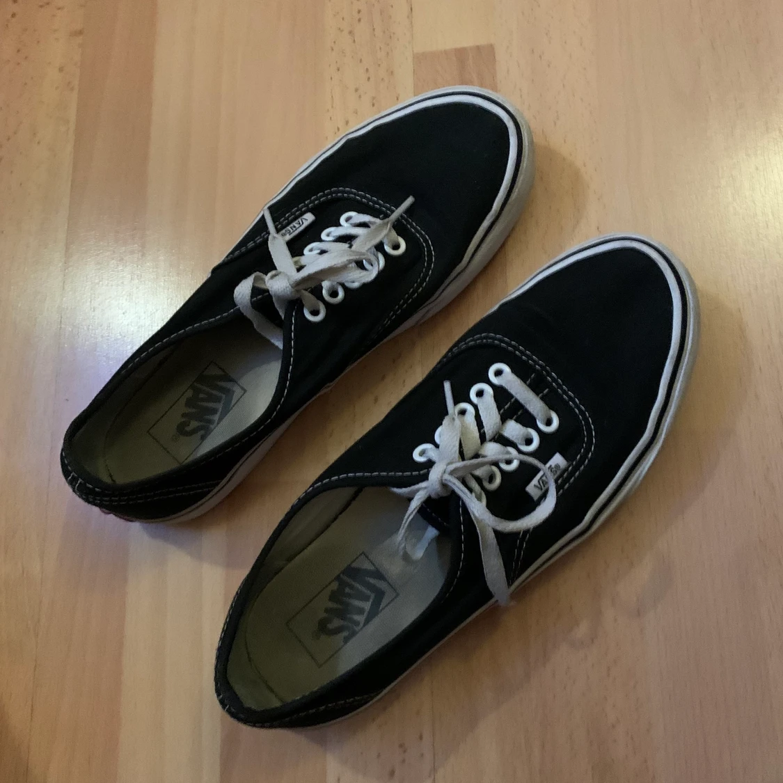 Vans 