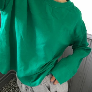  tröja - Använd 2 gånger, storlek XS 💗