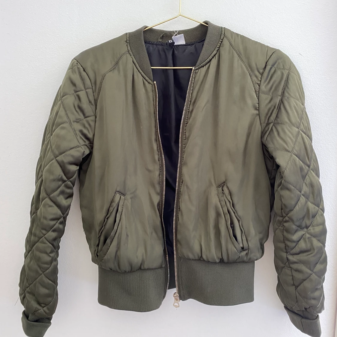 Grön bomberjacka - 36 - 90