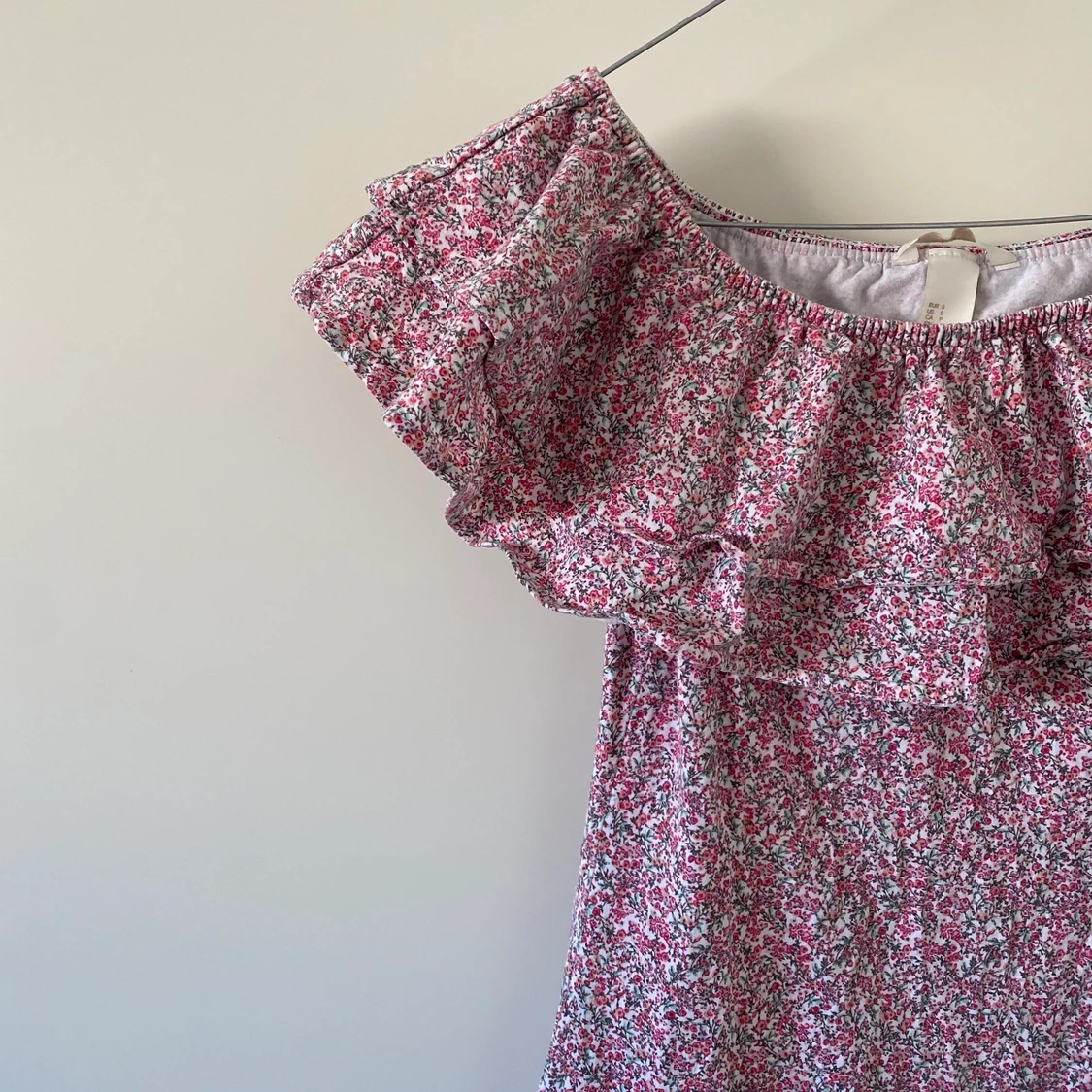 Off shoulder klänning - 90