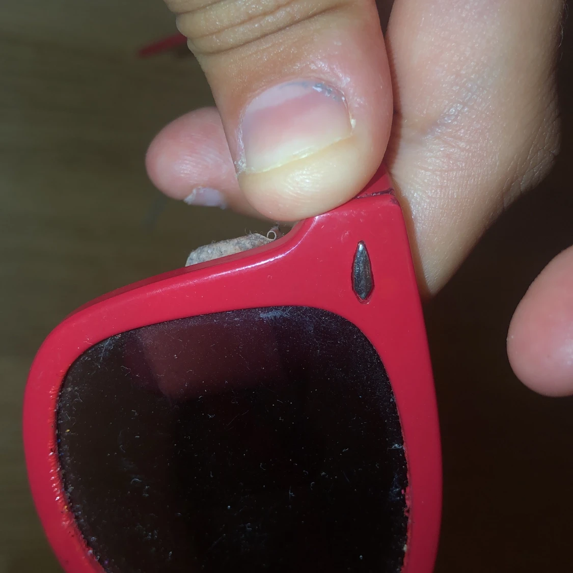 Röda glasögon  - 91