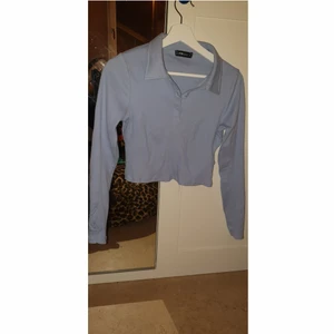 Blå tröja - Den är ny