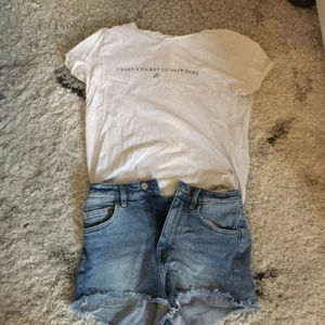 3 fina plagg - Alla tillsammans för 150. Och styck så kan vi diskutera ❤️