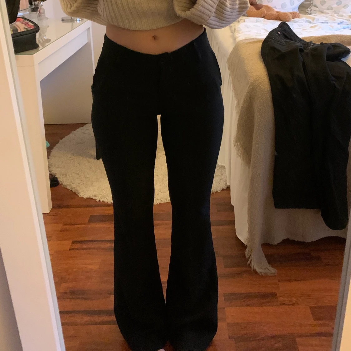 Lågmidjade kostymbyxor