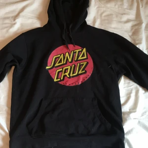 Santa Cruz hoodie - Santa cruz hoodie i fint skick