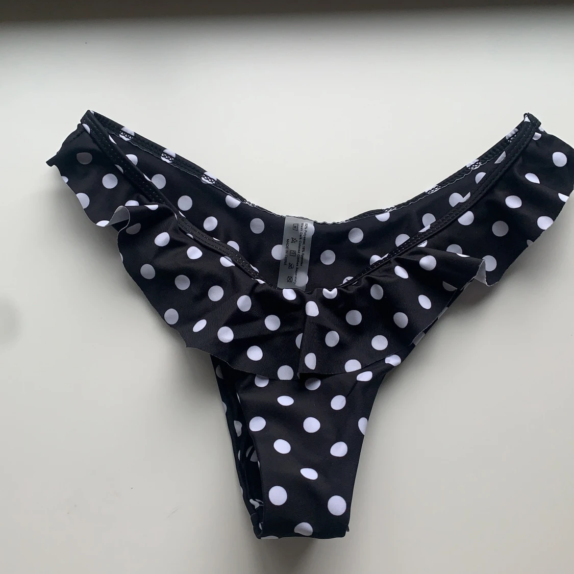 Prickig bikiniunderdel