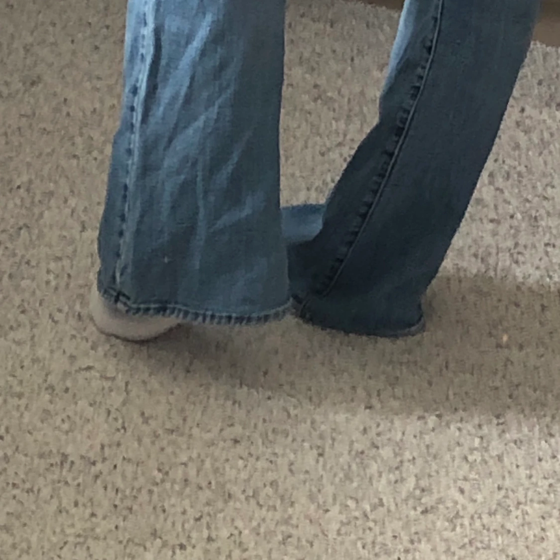 lågmidjade vida jeans  - 91