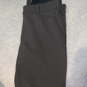 Kostymbyxor oanvända gröna storlek 38 - Oanvända 