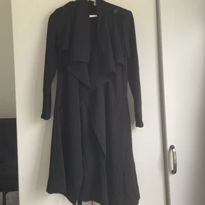 Svart kappa - En svart kappa från object, aldrig använd och inköpt för 699