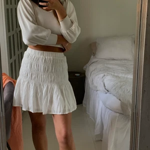 NAKD kjol - Säljer denna fina kjol från NAKD⭐️vid många intresserade blir det budgivning✨✨✨