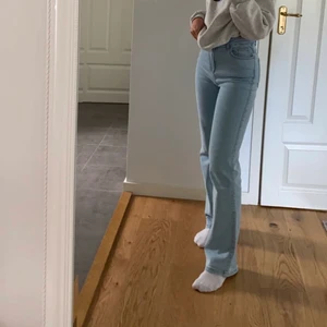 Jeans - Skiiitsnygga jeans från madlady som jag har ett tag, köpta för 549kr och säljer för 250kr❤️❤️