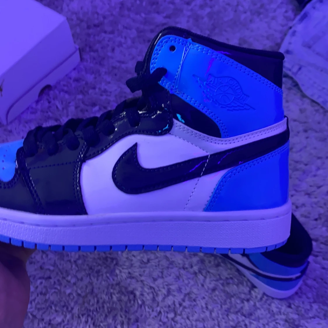 Jordans 1 Obsidians  - 91