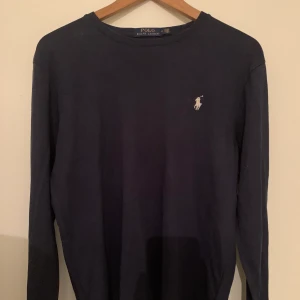 Polo Ralph Lauren - Super fin Ralph Lauren tröja, jätte bra skick! Storlek M