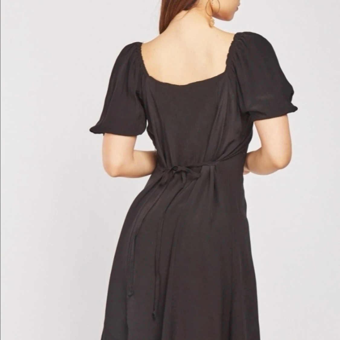 NY svart klänning  - 91