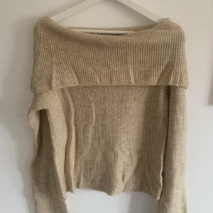 Off shoulder bikbok - ▪️Använd 1 gång. ▪️Bikbok