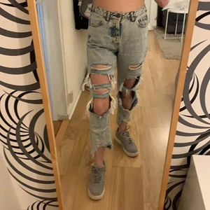 Pull & bear jeans - Jeans från pull & bear Strl 34