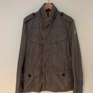 Moncler Field Jacket - Storlek 3 8/10 skick